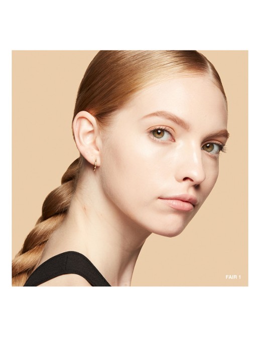 Bobbi Brown Vitamin Skin Tint SPF 15 - getinte dagcréme - detail 6 fair 1