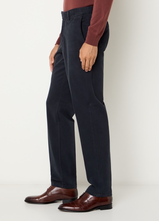 Boggi Milano Straight fit chino met steekzakken - detail 2 donkerblauw