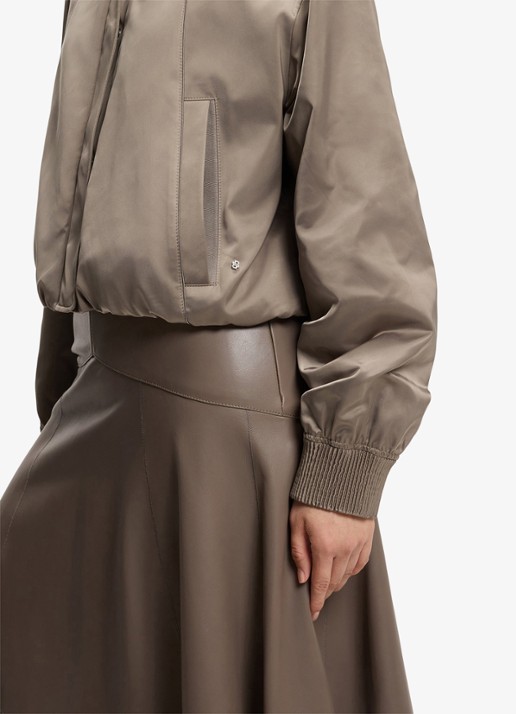BOSS Bomber jack met steekzakken en glanzende finish - detail 3 brown overflow-915 / bruin