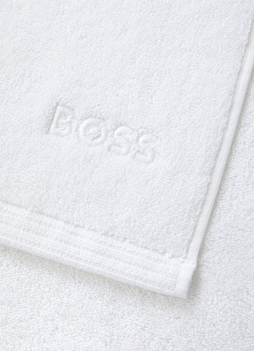 BOSS Edge badhanddoek 50 x 100 cm - voorkant 2 wit