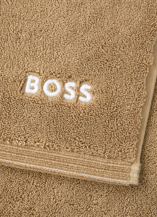 BOSS Edge badmat 50 x 70 cm - voorkant 2 bruin