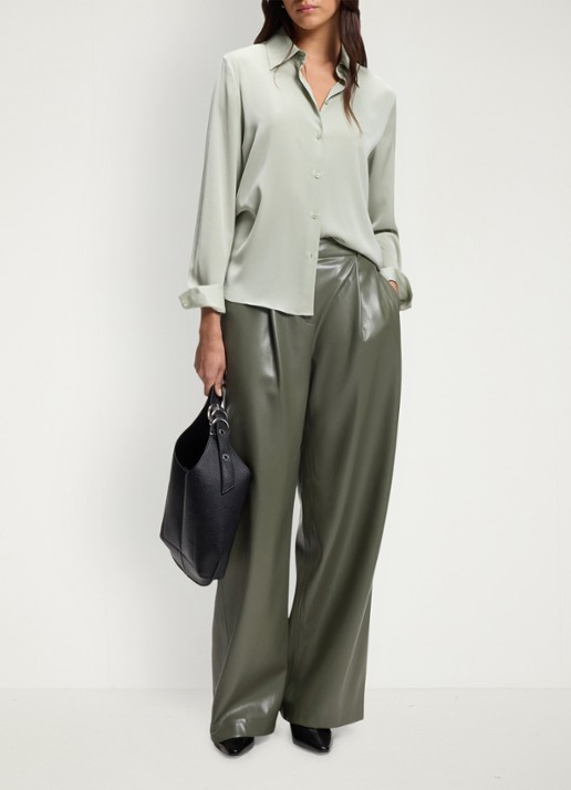 BOSS High waist wide fit pantalon van imitatieleer - voorkant 2 donkergroen