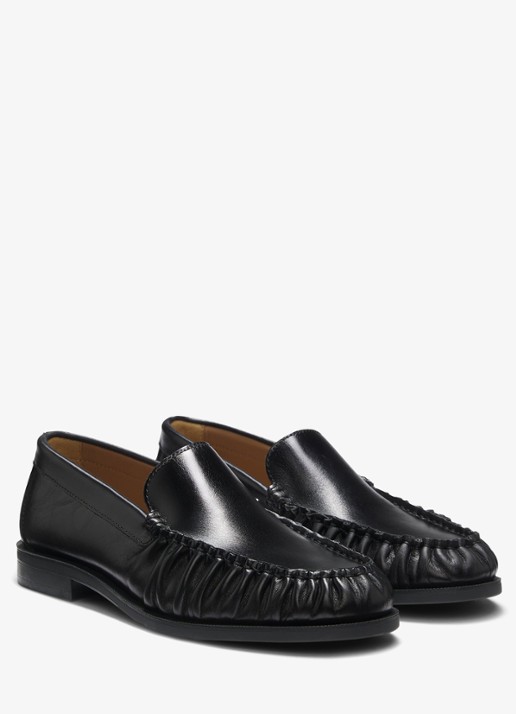 BOSS Loafer van leer - voorkant 6 zwart