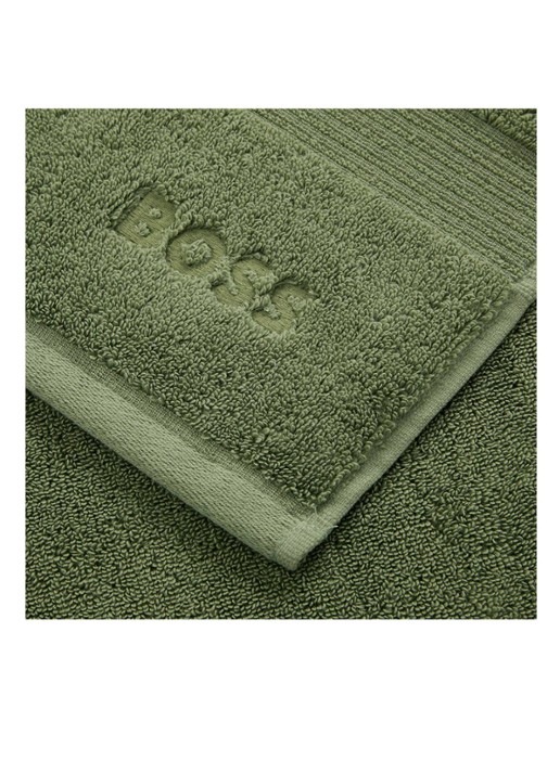 BOSS Loft gastendoek - 700g/m² - 40 x 60 cm  - voorkant 6 mosgroen