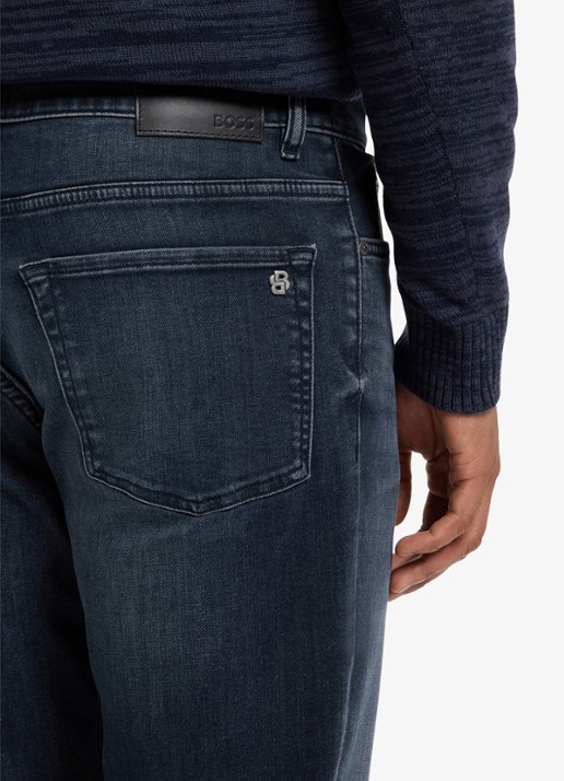 BOSS Maine regular fit jeans met donkere wassing - detail 2 donkerblauw