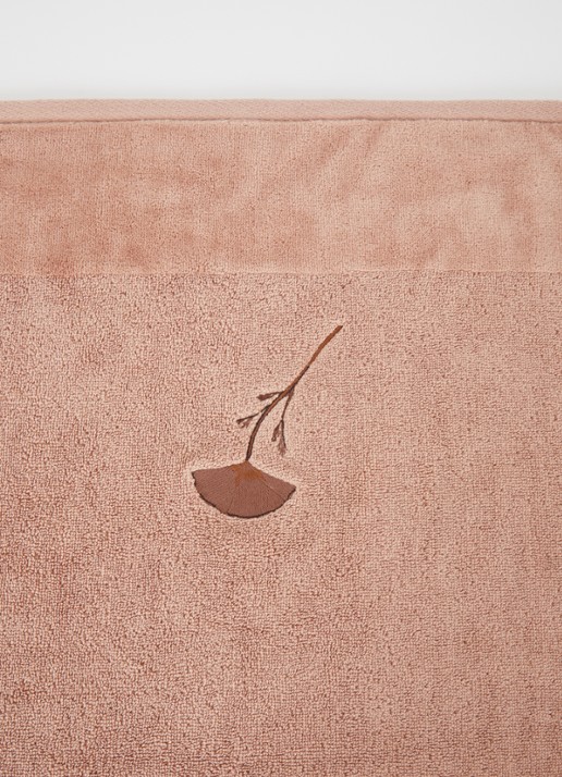 BOSS Midnight badhanddoek 50 x 100 cm - detail 2 oudroze