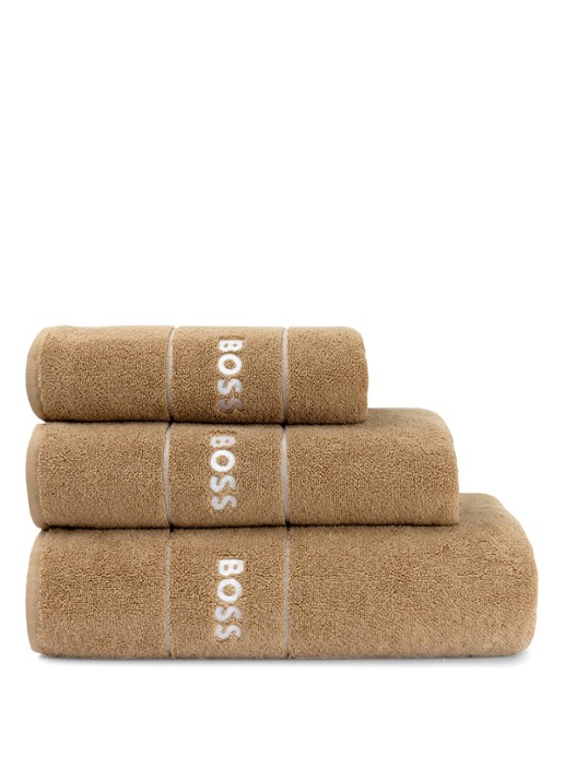 BOSS Plain badhanddoek - 600 g/m2 - 50 x 100 cm - achterkant 4 bruin