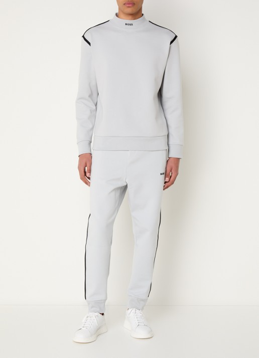 BOSS Silas Tape sweater met logo - voorkant 4 lichtgrijs