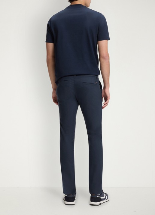 BOSS Slim fit chino met steekzakken - achterkant donkerblauw