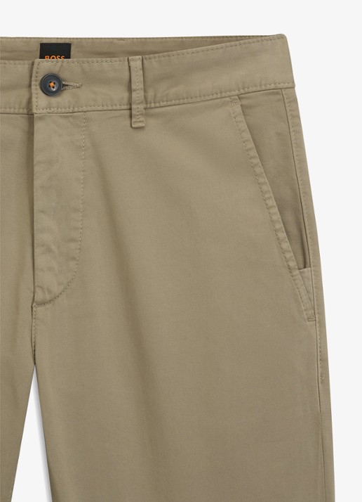 BOSS Slim-fit satijnen chino van stretchkatoen - detail 4 light/pastel brown-239 / bruin