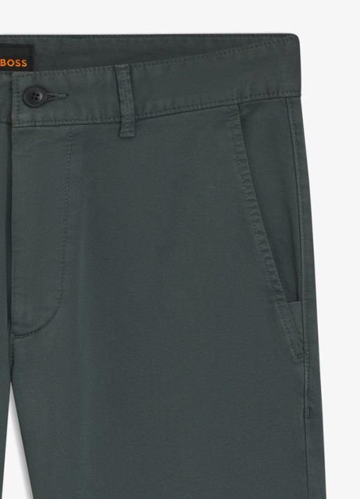 BOSS Slim-fit satijnen chino van stretchkatoen - detail 6 open green-377 / groen