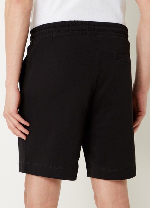 BOSS Straight fit korte broek van sweatstof met logopatch - achterkant black-001 / zwart