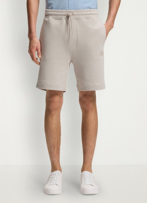 BOSS Straight fit korte broek van sweatstof met logopatch - detail 2 open grey-070 / grijs