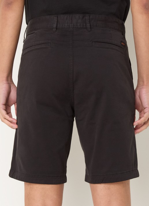 BOSS Straight fit korte chino met steekzakken - achterkant 4 black-001 / zwart