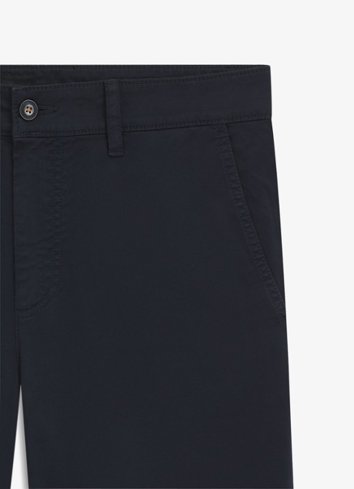 BOSS Tapered fit chino met steekzakken - detail 5 donkerblauw