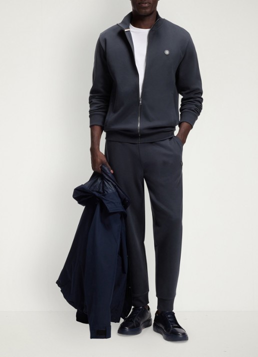 BOSS Tapered fit cropped joggingbroek met logo - voorkant 3 blauw