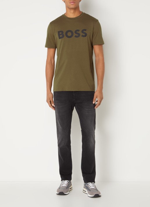 BOSS Thinking T-shirt met logoprint  - voorkant 2 mosgroen