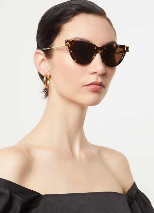 Bottega Veneta Cat Eye zonnebril BV1265S - voorkant 5 donkerbruin