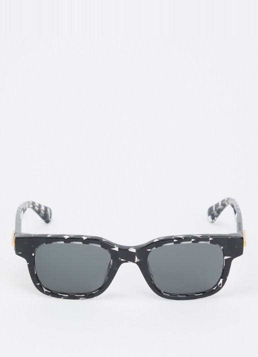 Bottega Veneta Wayfarer zonnebril BV1411S - detail zwart