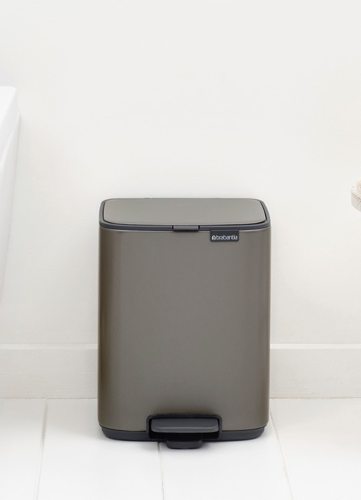 Brabantia Bo pedaalemmer 7 liter - detail 5 grijs