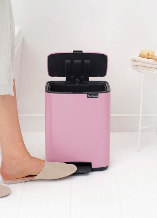 Brabantia Bo pedaalemmer 7 liter - detail 4 donkerroze