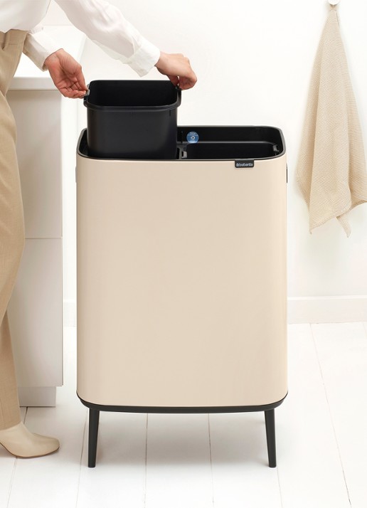 Brabantia Bo Touch Bin Hi prullenbak 2 x 30 liter - detail 7 beige