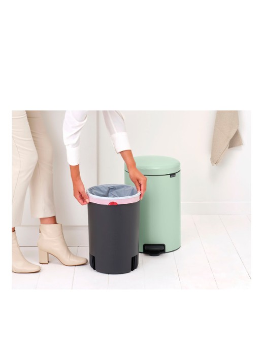 Brabantia NewIcon pedaalemmer 20 liter - detail 4 lindegroen