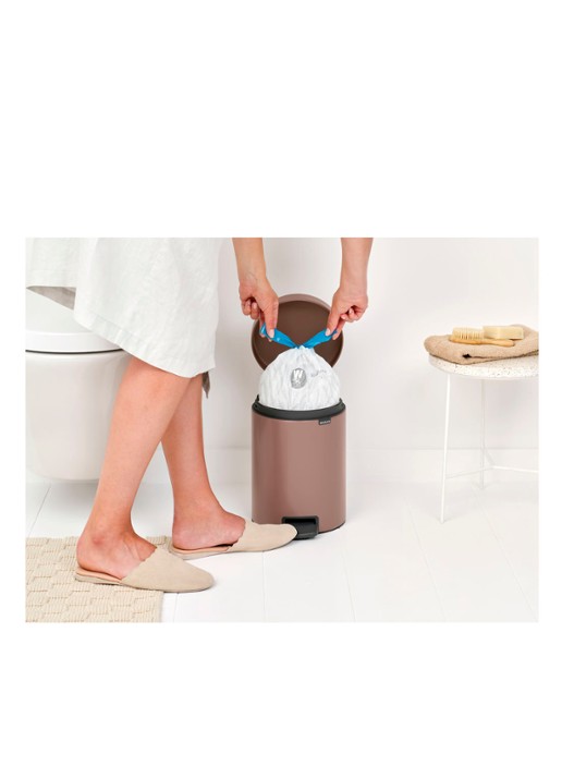 Brabantia NewIcon pedaalemmer 5 liter - detail 5 taupe