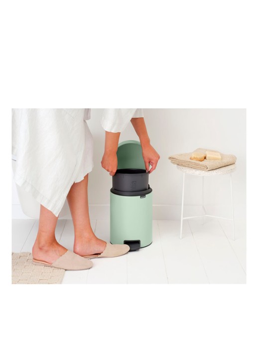 Brabantia NewIcon pedaalemmer 5 liter - detail 6 lindegroen