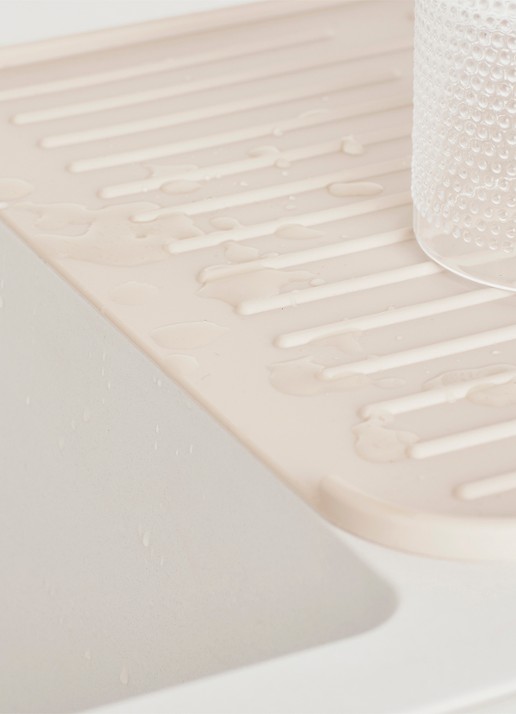 Brabantia SinkSide afdruipmat 44 x 32 cm - voorkant 2 beige