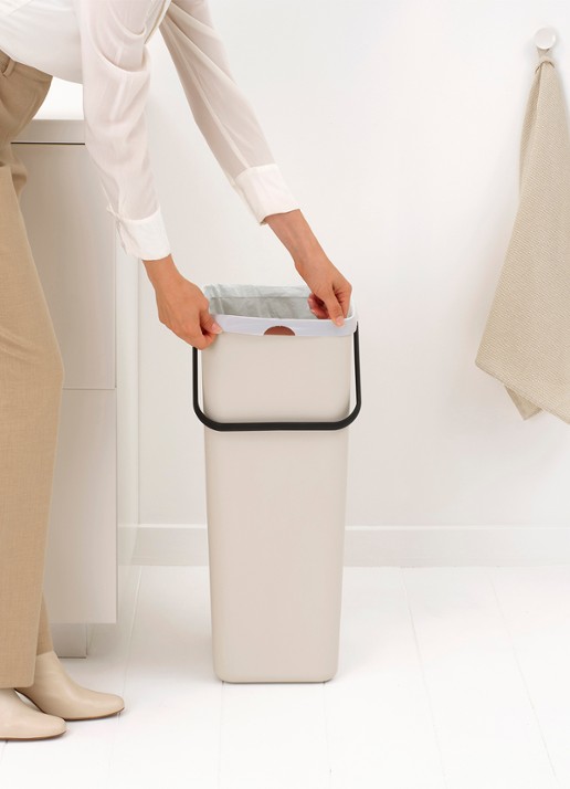 Brabantia Sort & Go prullenbak 40 liter - detail 2 beige