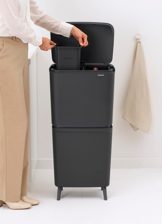 Brabantia SortUp prullenbak met deksel 20+25 liter - detail 6 antraciet