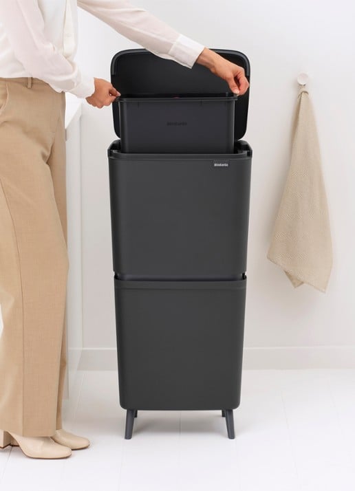 Brabantia SortUp prullenbak met deksel 25+10+10 liter - detail 6 antraciet