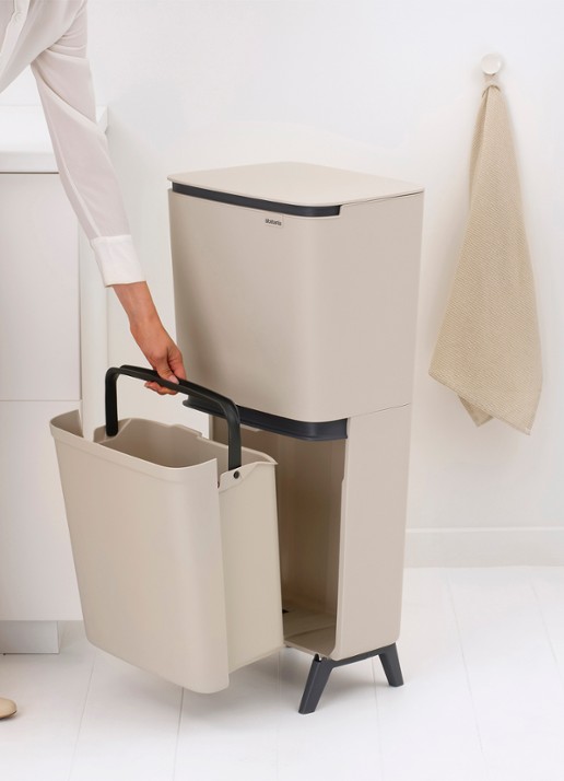 Brabantia SortUp prullenbak met deksel 25+10+10 liter - detail 5 beige