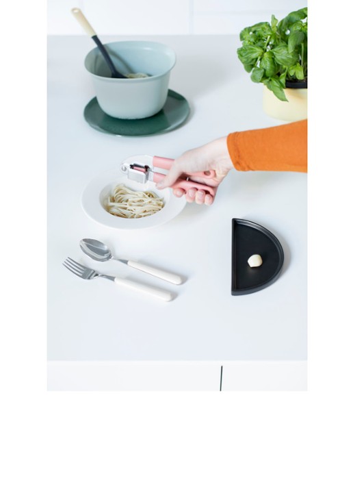 Brabantia TASTY+ knoflookpers - voorkant 2 oudroze
