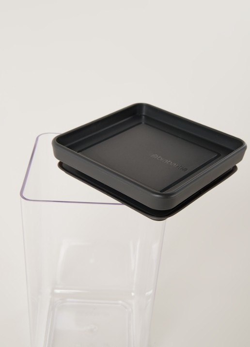 Brabantia Tasty voorraadbus 1,6 L - detail 3 antraciet