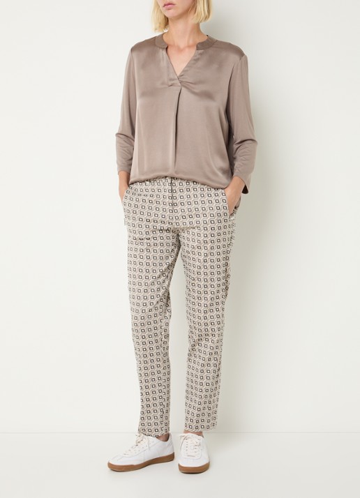 BRAX Clarisa tuniek met plooidetail  - voorkant 4 taupe