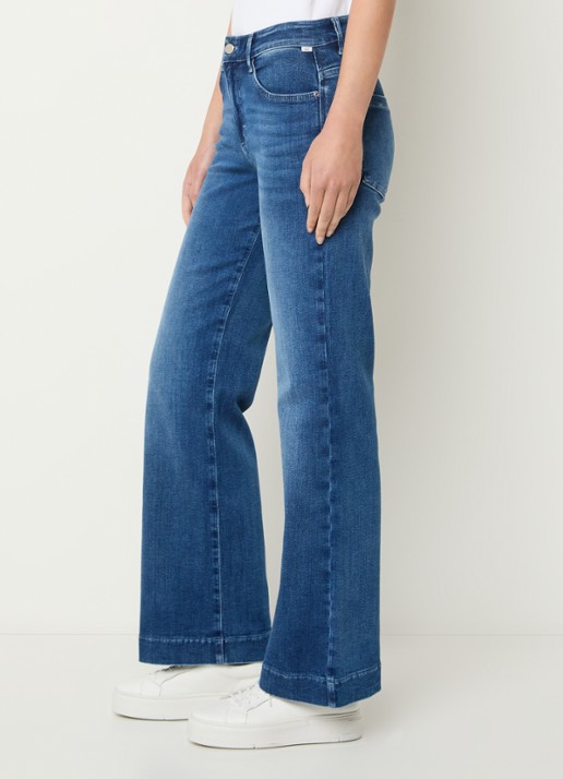BRAX Maine high waist flared jeans met steekzakken - detail 5 lichtblauw