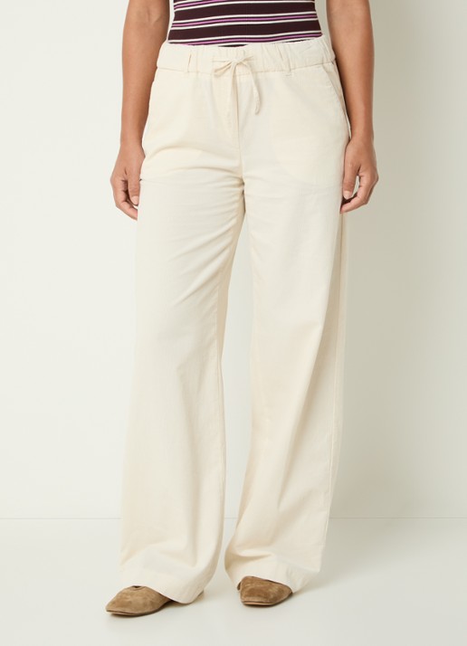 BRAX Maine mid waist straight fit broek van corduroy - detail 3 gebroken wit
