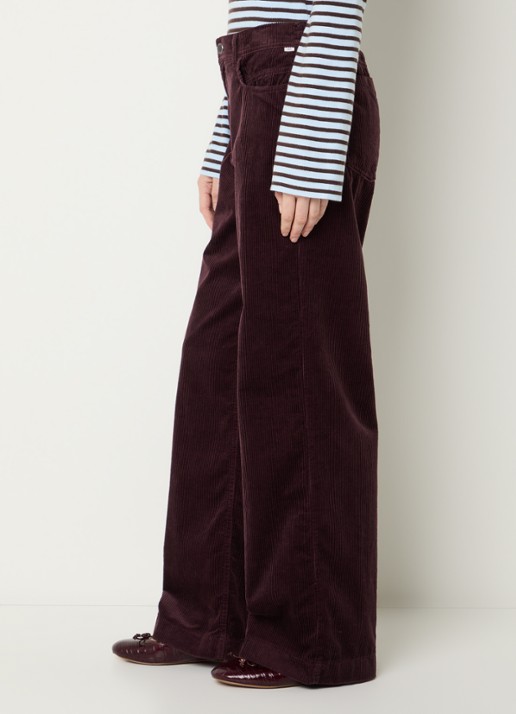 BRAX Maine mid waist straight fit broek van corduroy - detail 2 aubergine