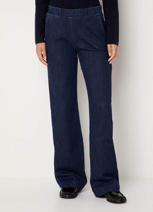 BRAX Pam mid waist loose fit jeans met donkere wassing - detail 2 donkerblauw