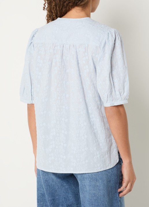 BRAX Vea blouse met broderie en ballonmouw - achterkant 4 lichtblauw