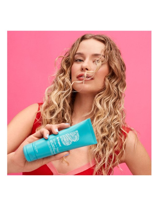 Briogeo Style + Treat Yuzu + Plum Oil Soft Power Air Dry Cream - stylingcrème - detail 5 undefined