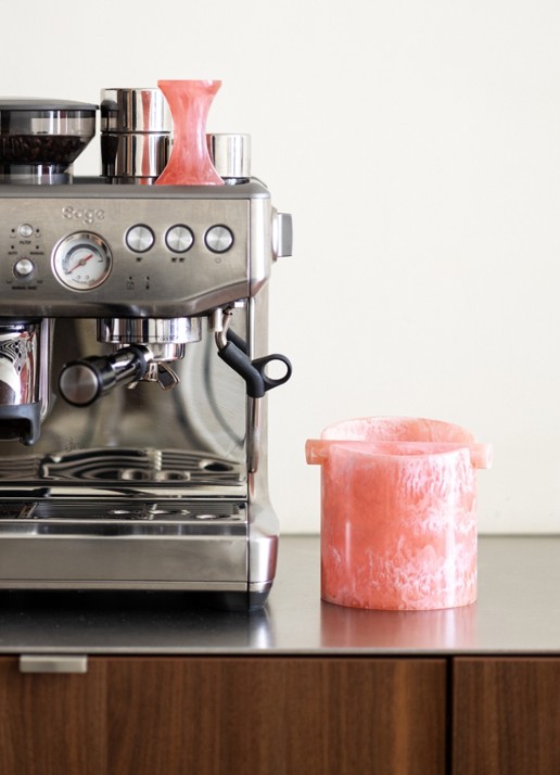 Brût Homeware Espresso tamper - detail roze