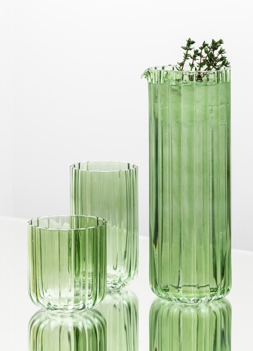 Brût Homeware Gaia waterkaraf 1,2 liter - detail 2 groen