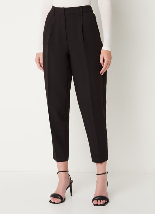 Bruuns Bazaar Cindy high waist tapered fit cropped pantalon met plooidetail