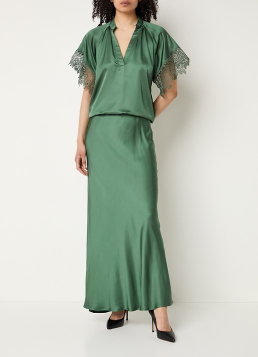 Bruuns Bazaar High waist maxi rok van satijn - voorkant 2 donkergroen