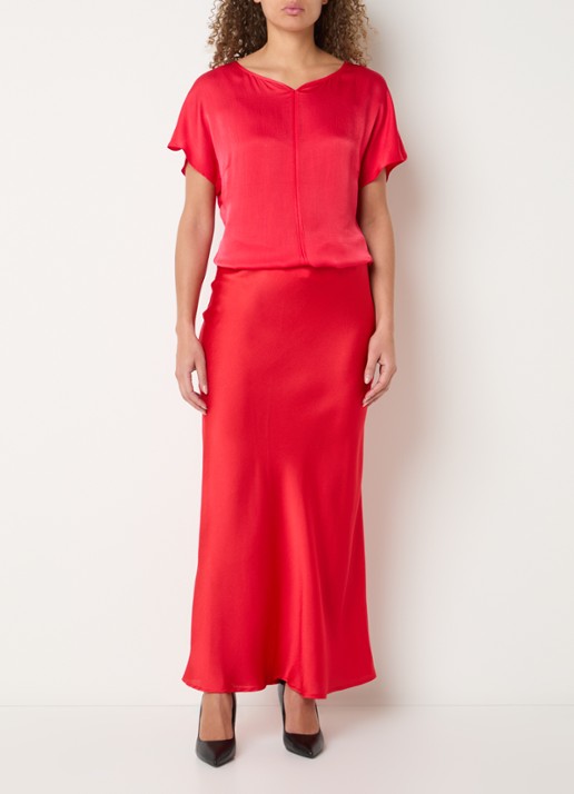 Bruuns Bazaar Joanelle maxi rok van satijn - voorkant 3 rood