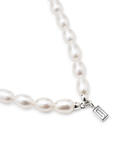 Buddha to Buddha Barbara parelketting XS  - detail zilver