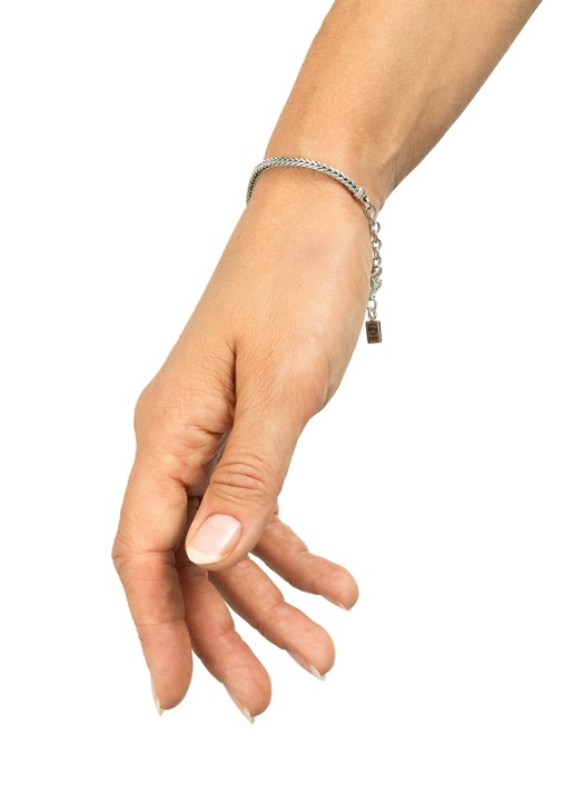 Buddha to Buddha Barbara schakelarmband van zilver - voorkant 2 zilver